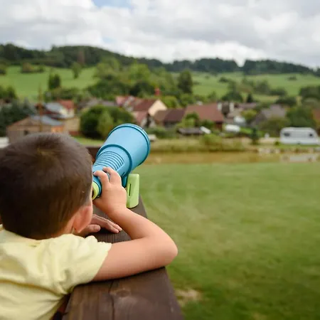 Dom Pri Jazere, شقة Bešeňová