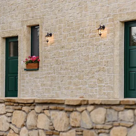 Dom Pri Jazere, Apartamento Bešeňová