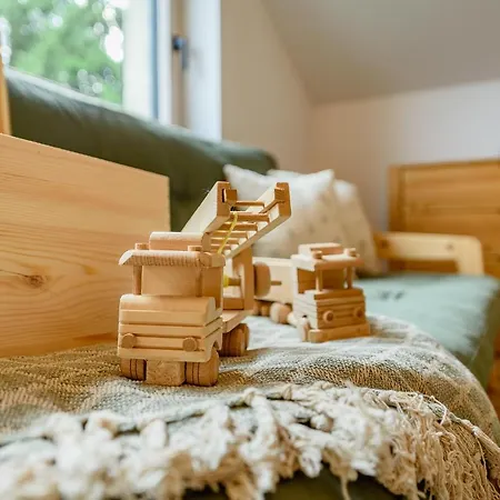 Dom Pri Jazere, Bešeňová