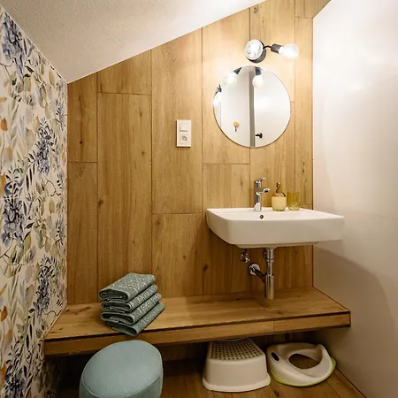 Apartamento Dom Pri Jazere, *