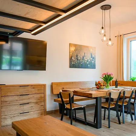 Διαμέρισμα Dom Pri Jazere, *