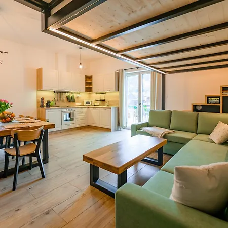 Apartamento Dom Pri Jazere, Bešeňová