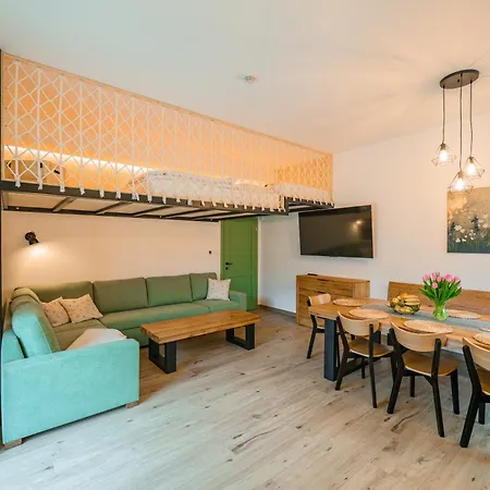 Dom Pri Jazere, Apartment *